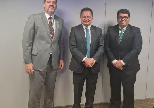 Deputado visita ANTT e solicita melhorias na BR 040
