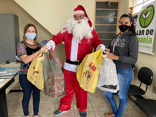 Sou do Bem e agências de veículos realizam sonhos de Natal em Lafaiete