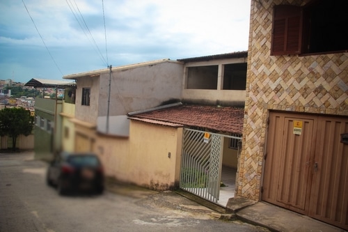 Vende-se casa em Lafaiete