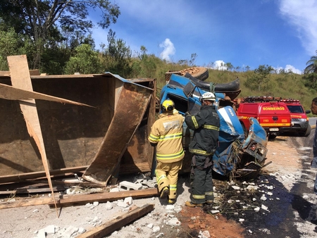Identificada vítima fatal de acidente na Estrada Real