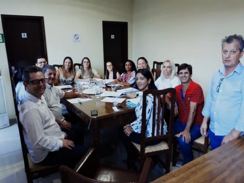 Prefeito participa de reunião de vereadores sobre saúde