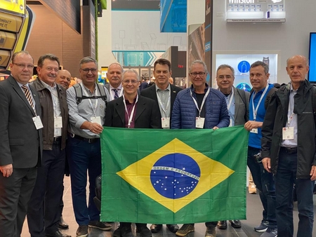 Presidentes da CNDL e do SPC-Brasil participam da Euroshop na Alemanha