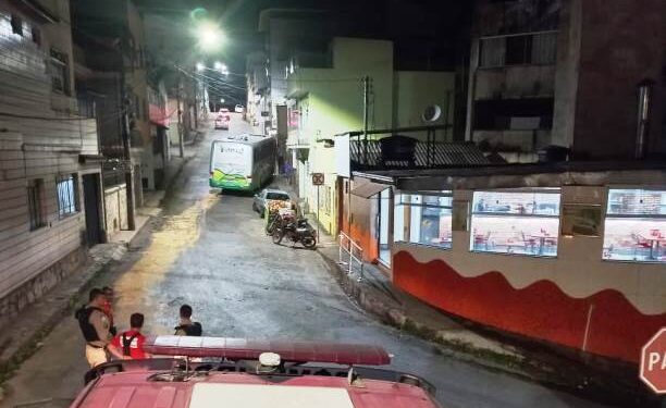 Incêndio em ônibus em Lafaiete