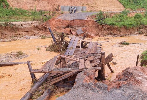 Temporal: Presidente Bernardes tem pontes destruídas e Piranga deve decretar situação de emergência