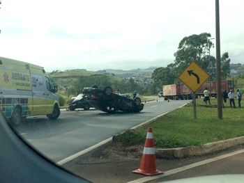 Acidente na BR 040 em Carandaí