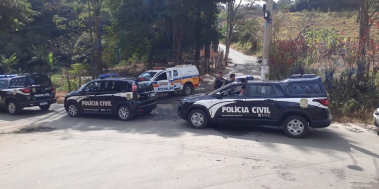 Corpo é encontrado carbonizado em Lafaiete
