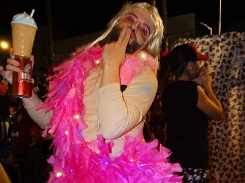 Pererecas da Sapolândia abrem hoje o Carnaval de Carandaí