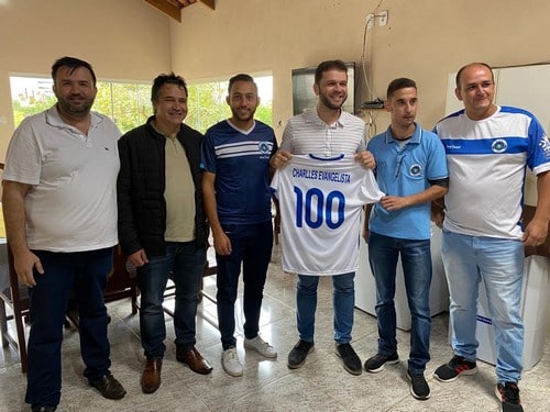 Deputado Charlles Evangelista e Aloísio Rezende incentivam o esporte em Capela Nova