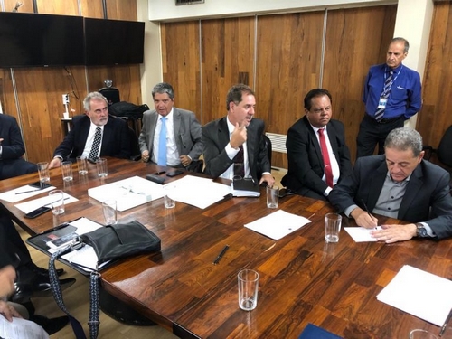 Prefeitos cobram em Brasília fiscalização de barragens e manutenção de empregos da Vale