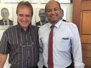 Queluzito sedia encontro das três maiores associações de municípios da região