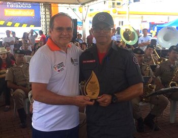 Bombeiros são homenageados no dia do trabalhador em Ouro Branco