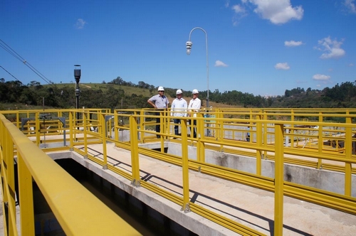 Lafaietense reclama de aumento exorbitante na conta de água