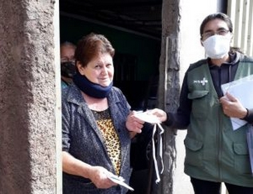 Prefeitura de Congonhas distribui máscaras em bairros da cidade