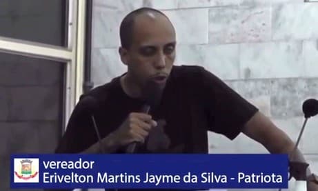 Vereador agradece mobilização por vaga em UTI para criança e cobra informação sobre hospital