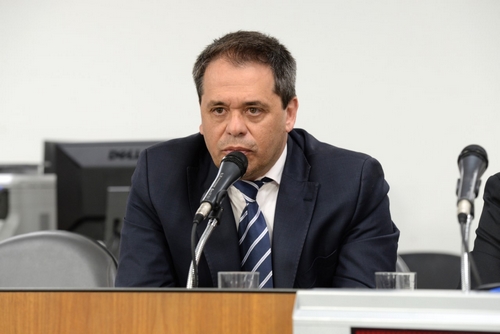 Mais de um milhão em emendas de Glaycon Franco beneficiam escolas da região