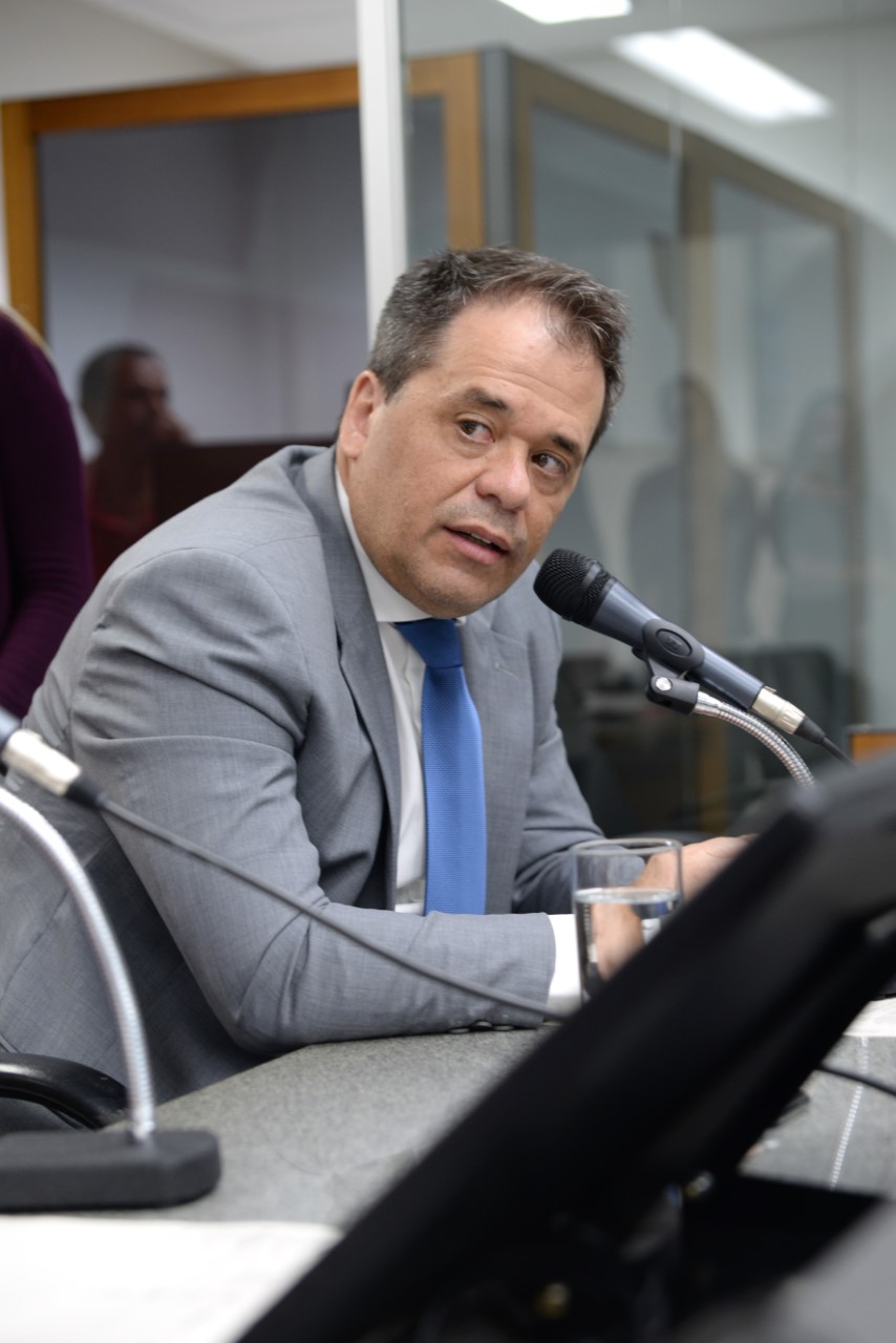 Glaycon Franco volta a cobrar apoio aos municípios no enfrentamento do coronavírus