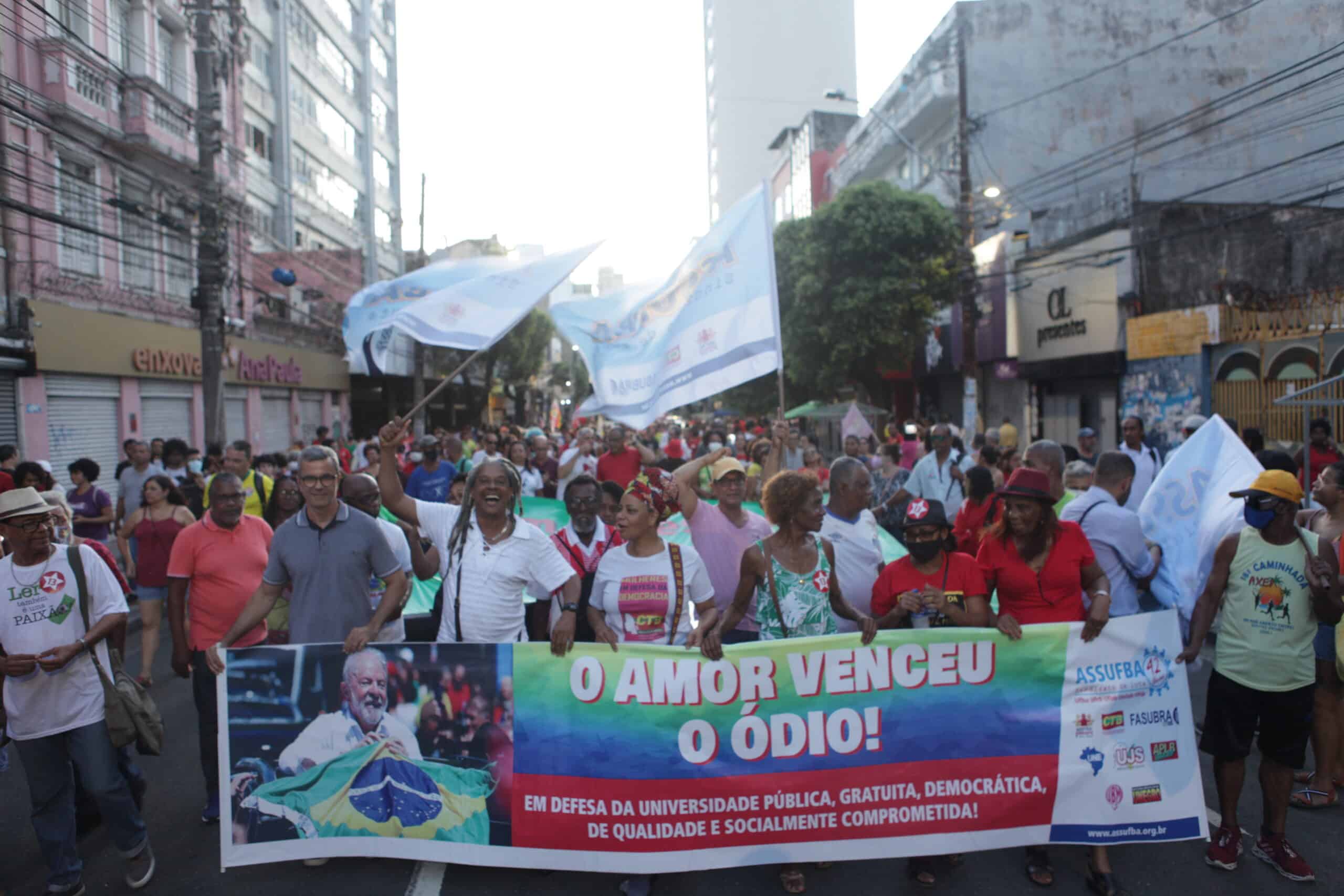 O bolsonarismo é um atentado à democracia
