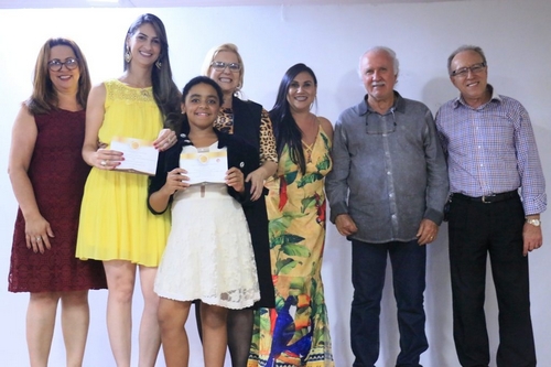 Congonhas homenageia estudantes e professores por bom desempenho escolar