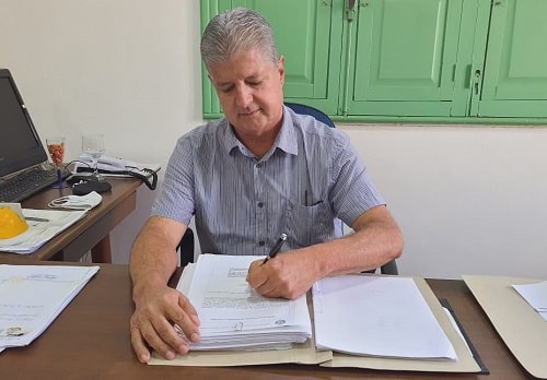 Prefeitura contrata empresa para obra de infraestrutura no Topázio