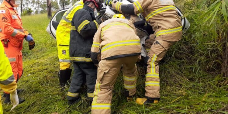 Acidentes com mortes e feridos marcam feriado de fim de ano