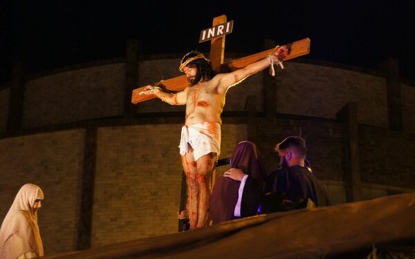 Matriz de Lafaiete inicia ensaios da encenação da Paixão de Cristo