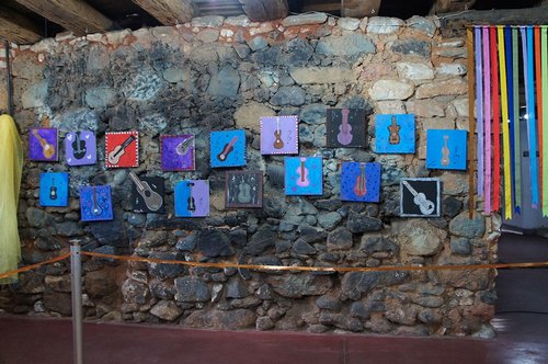 Prossegue esta semana a exposição sobre Violas de Queluz