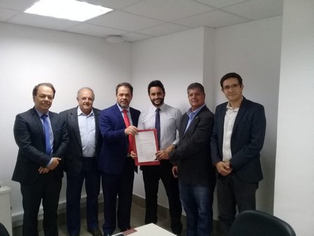 Prefeito cobra investimentos da Gerdau em Lafaiete