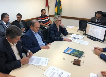 Com doação da Gerdau município vai adquirir 2 ambulâncias e reformar Sine