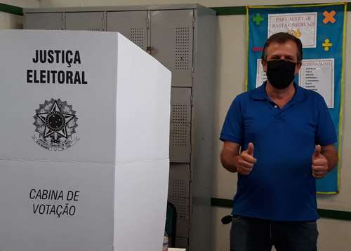 Zezé vota pregando melhorias no trânsito de Lafaiete