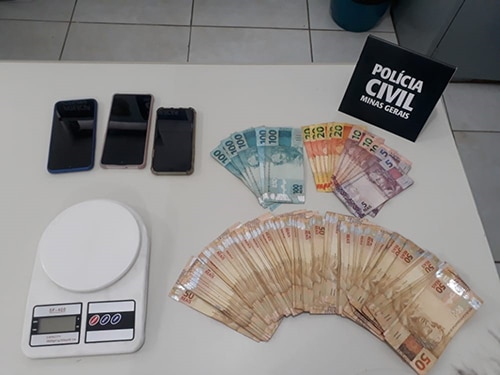 Seis pessoas da mesma família são presas por suspeita de tráfico