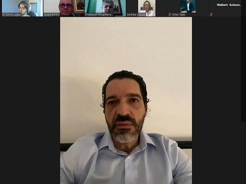 Reunião sobre clínica veterinária popular termina com aceno positivo da Prefeitura