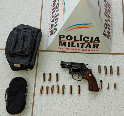 Homem é conduzido e revólver é apreendido em operação da PM