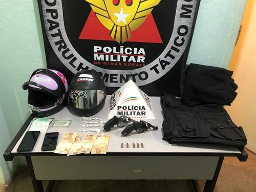 Três homens são presos e um menor é apreendido suspeitos de roubos a comércios