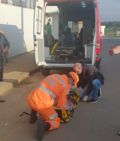 Criança é atropelada por motocicleta