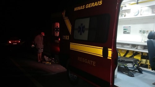 Motociclista fica ferido após acidente