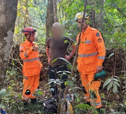 Bombeiros resgatam homem desaparecido na zona rural de São João del-Rei