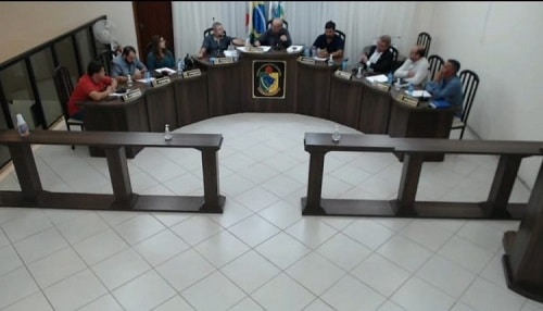 Prefeito de Ressaquinha é mantido no cargo