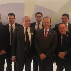 Frente Parlamentar da Micro e Pequena Empresa toma posse em Brasília