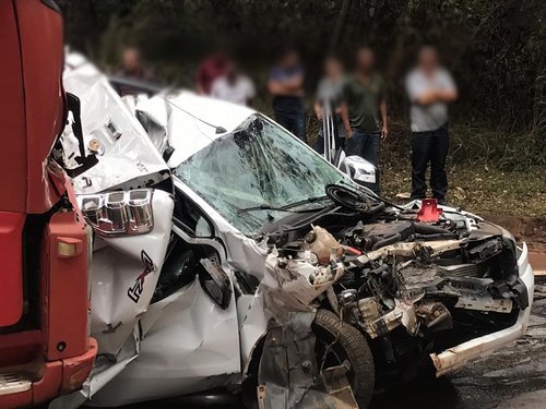 Acidentes complicam trânsito na 040 nesta sexta-feira