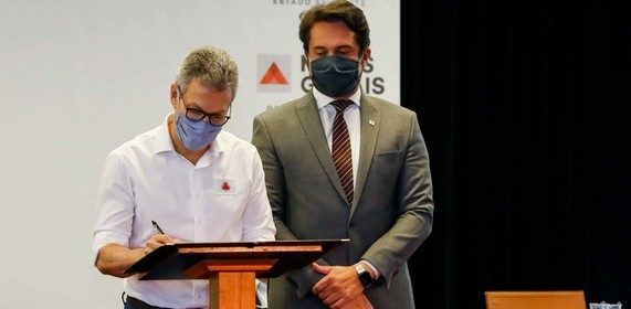 Plano do Governo de Minas inclui dispensa de alvarás para atividades de baixo risco