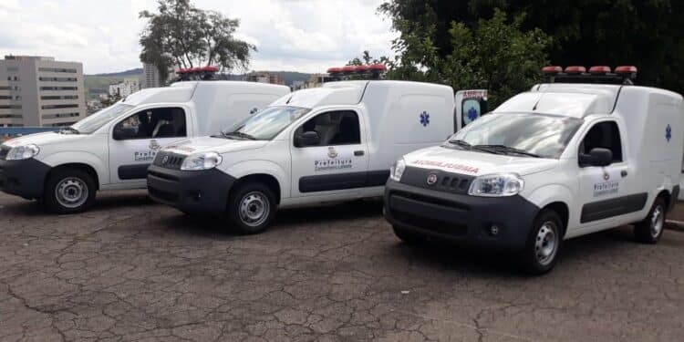 Glaycon Franco faz entrega de três ambulâncias para Conselheiro Lafaiete