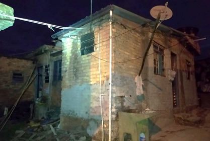 Homem põe fogo na própria casa e fica ferido