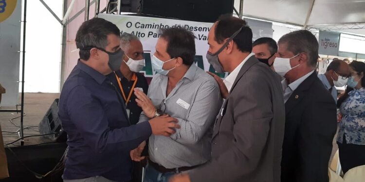 Ouro Branco sedia reunião da Amalpa com participação do vice-governador