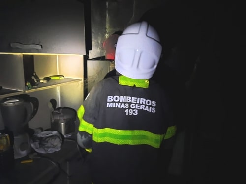 Incêndio em residência pode ter sido criminoso