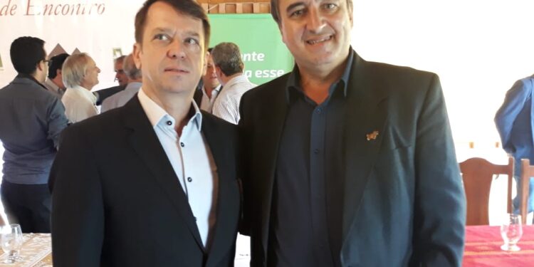 Região fortalece laços em reunião histórica promovida pela Amalpa