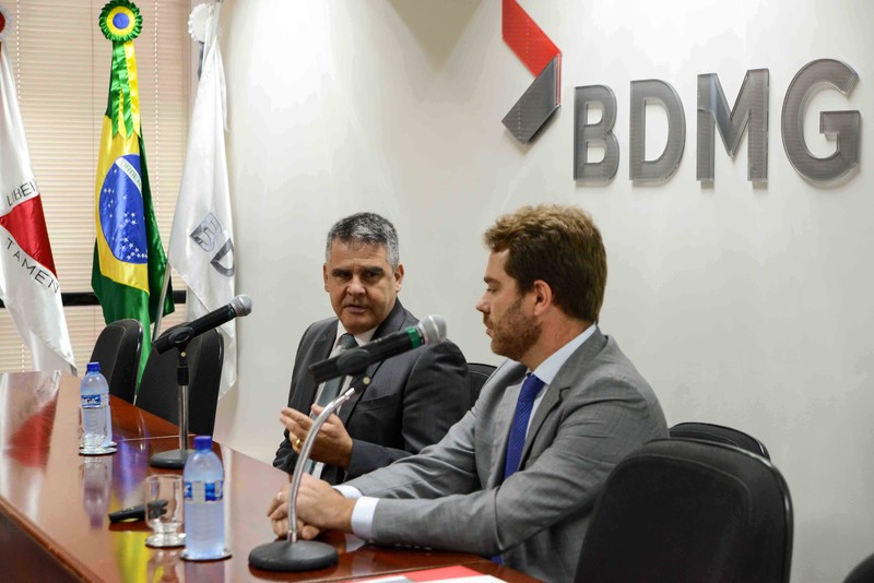 Governo de Minas e BDMG lançam edital para financiar projetos nos municípios