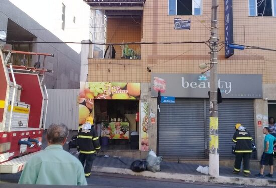 Incêndio atinge comércio em Lafaiete
