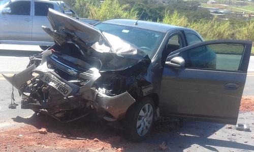 Acidente grave no KM 665 da BR 040