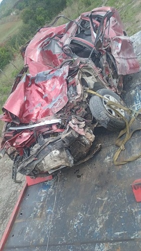 Duas pessoas morrem em acidente na BR-265