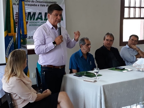 Em reunião da AMALPA senador defende mobilização para garantir duplicação da BR-040